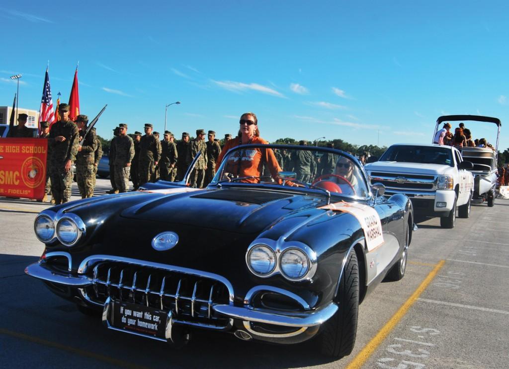  A classic Corvette leads the congregation during the parade.