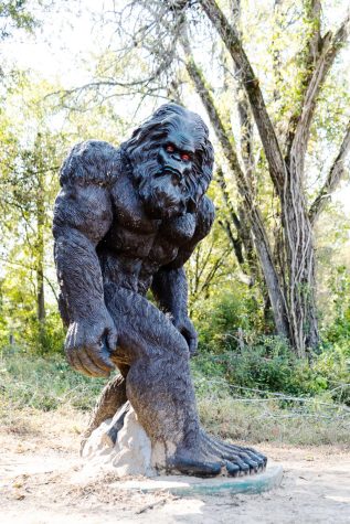 A life-size replica of bigfoot outside of the conference.