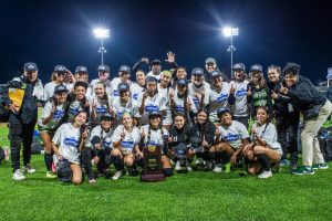 Soccer teams holds award