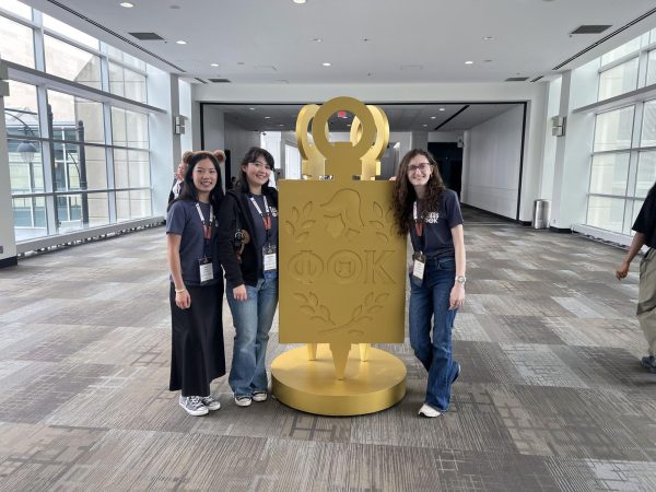 Brookhaven Alpha Delta Pi members at the PTK Catalyst conference. (Photo courtesy of Rebekah Benavides)